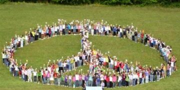 ΠΑΓΚΟΣΜΙΑ ΕΙΡΗΝΗ ΕΝΑ ΠΑΝΑΝΘΡΩΠΙΝΟ ΟΡΑΜΑ – ΓΙΑΝΝΑΚΗΣ ΓΕΩΡΓΙΟΣ