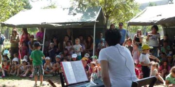 «Παραμυθένιες Κυριακές» στο δημοτικό κήπο Κοζάνης