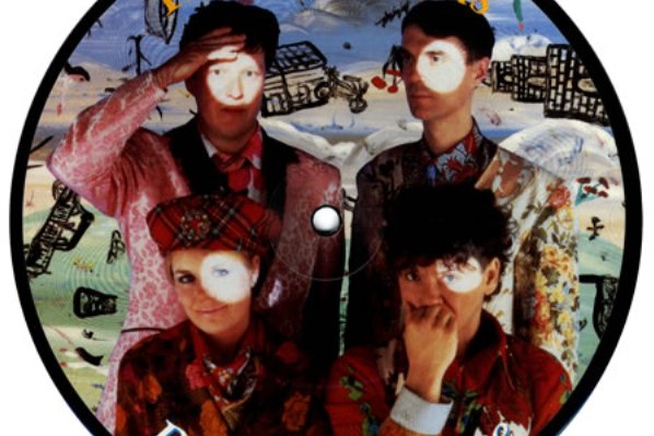 Οι Μουσικές Επιλογές του e-ptolemeos.gr,  Talking Heads – Road To Nowhere (1985)