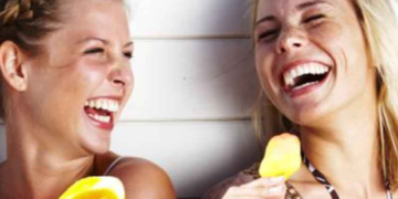 Οι 10+1 τροφές που ευθύνονται για την ευτυχία [λίστα]