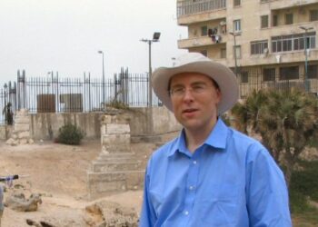 Διεθνούς φήμης αιγυπτιολόγος: Ο τάφος ανήκει είτε στη μητέρα του Μ.Αλεξάνδρου, είτε στη σύζυγό του, είτε και στις δύο