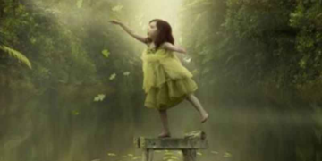 Μητέρα μεταμορφώνει την αναπηρία της κόρης της σε τέχνη [εικόνες]