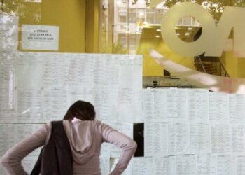 ΟΟΣΑ: Η ανεργία στην Ελλάδα θα φτάσει στο 27% έως το τέλος του 2015