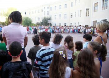 Μαθησιακές δυσκολίες και ανεξέλεγκτη χρήση του διαδικτύου