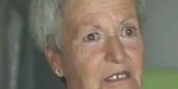 Εγινε φοιτήτρια στα 69 της -Η γυναίκα από τη Λέσβο που δεν ξέχασε το όνειρό της