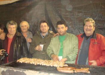 Ποντιακό “Μουχαμπέτι” από τον Φυσιολατρικό Όμιλο Κομνηνών “Φίλοι του Βουνού”