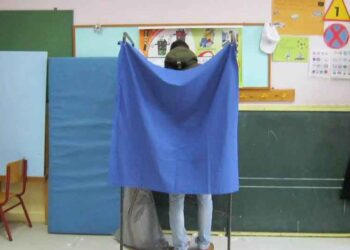 Οι “σταυροί” σε 348/351 Ε.Τ. (ποσοστό 99,72%) -12.674 Μακρή, 10.290 Κασαπίδης, 1.917 Κάτανας