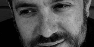 Η Μουσική Γωνιά του Μίλτου Ηλιάδη στο e-ptolemeos.gr – Tom Baxter – Tell Her Today (Official Video!!)