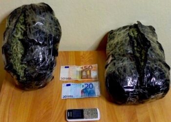 Προσπάθησε να περάσει πάνω από 2 κιλά κάνναβης από τα Ελληνοαλβανικά σύνορα