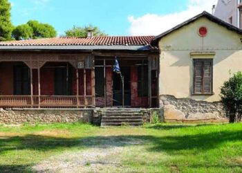 Καταρρέει ξεχασμένο το σπίτι του Παύλου Μελά στην Κηφισιά – 111 χρόνια από το θάνατο του ήρωα