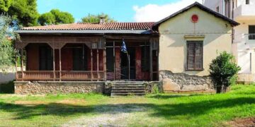 Καταρρέει ξεχασμένο το σπίτι του Παύλου Μελά στην Κηφισιά – 111 χρόνια από το θάνατο του ήρωα