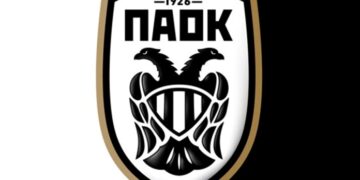 Δείτε τον φοβερό ΠΑΟΚτσή που τρέλανε το διαδίκτυο με το τραγούδι του