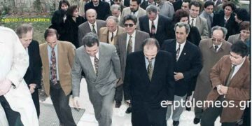 Δήμαρχος της Αθήνας και Πρόεδρος της ΚΕΔΚΕ, Αβραμόπουλος Δημήτριος, στην Πτολεμαΐδα το 1995… Από την στήλη του Γεώργιου Καζαντζή στον Παλμό 04/11/2015