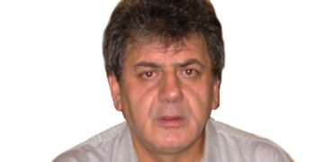 Η μητέρα που έκλεψε για να ταΐσει το μωρό της!!!  Γράφει ο Κώστας Πουτακίδης