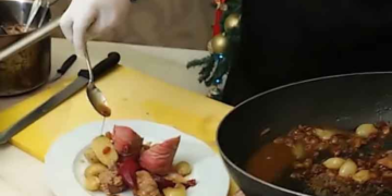 Τι θα λέγατε για ψαρονέφρι γεμιστό, τυλιγμένο με προσούτο για το Χριστουγεννιάτικο ρεβεγιόν;