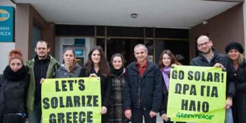 Αθώοι οι ακτιβιστές της Greenpeace που σκαρφάλωσαν στον Πύργο Ψύξης του ΑΗΣ Αγίου Δημητρίου