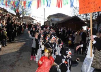 Στις 5 και 6 Ιανουαρίου θα αναβιώσει το έθιμο “Μπουμπουσάρια” στη Σιάτιστα