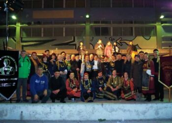 Καταχειροκροτήθηκαν οι “Μακεδνοί” της Κοζάνης στο γλέντι τους στην Καλαμαριά