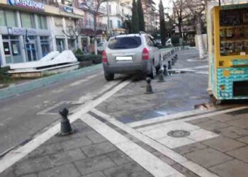 ΑΠΙΣΤΕΥΤΟ: Να γιατί μπήκαν τα κολονάκια της Πτολεμαΐδας ένα μέτρο πιο μέσα – ΦΩΤΟΓΡΑΦΙΑ