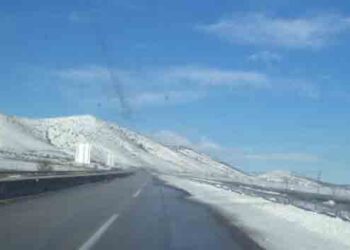 Όμορφες φωτογραφίες από το χιονισμένο λεκανοπέδιο…