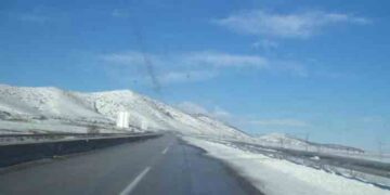 Όμορφες φωτογραφίες από το χιονισμένο λεκανοπέδιο…