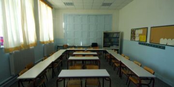 Κλειστά Σχολεία την Τρίτη σε Σέρβια-Βελβεντό