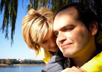 Ταινία μικρού μήκους του Νίκου Κουρού και το μουσικό βίντεο κλιπ από τους Intermedio, του Φάνη Τοψαχαλίδη