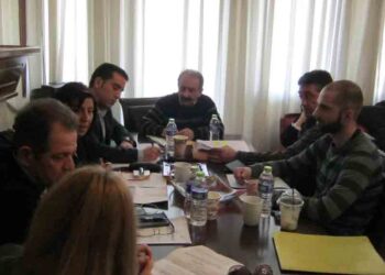 Σύσκεψη για τον αποκλεισμό κατοίκων Κομάνου και Μαυροπηγής από τις προσλήψεις στη ΔΕΗ