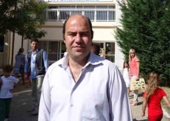 Επικρίσεις από Ασπράγκαθο, από τα Παραπολιτικά του Παλμού 25/03/2015