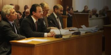 Ένοχος για ένα από τα δύο αδικήματα ο Γιώργος Παπακωνσταντίνου