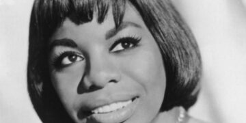 Η Μουσική Γωνιά του Μίλτου Ηλιάδη στο e-ptolemeos.gr- Nina Simone – Black Is The Color Of My True Loves Hair (jaffa remix) – VA – Electric Jazz Lounge