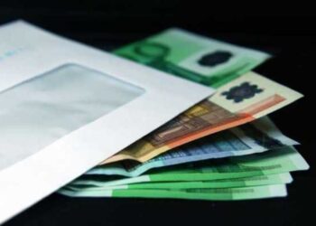 Πότε θα πάρουν άνεργοι και εργαζόμενοι το Δώρο Πάσχα 2015