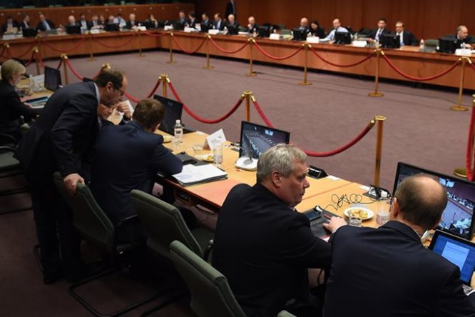 Σε λίγες ώρες το κρίσιμο Eurogroup – Βερολίνο: Δεν θα υπάρξει συμφωνία
