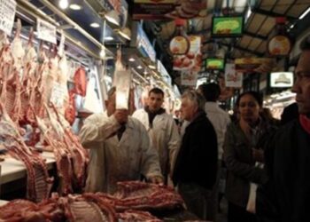 Τι πρέπει να προσέξουν οι καταναλωτές στις αγορές τους για το Πάσχα