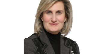 Βολές από Ανδρονικίδου, από τα Παραπολιτικά του Παλμού 29/04/2015