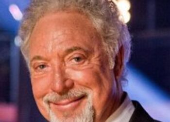 Η Μουσική Γωνιά του Μίλτου Ηλιάδη στο e-ptolemeos.gr – Tom Jones – Sexbomb