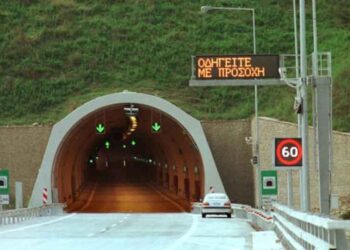 Βέροια: Τροχαίο μέσα στη σήραγγα 11 στην Εγνατία Οδό