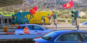 Συμβολικό άνοιγμα των Διοδίων από τις Κ.Ο. Κοζάνης-Υπαίθρου και ΔΕΗ του ΚΚΕ