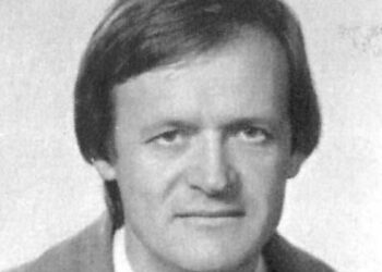 Πολυγραφότατος, από τα Παραπολιτικά του Παλμού 22/04/2015