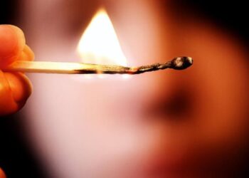 56χρονος πυρπόλησε τον 89χρονο πατέρα του στην Καρυδίτσα Κοζάνης – Συνελήφθη ο δράστης – Νοσηλεύεται σε κρίσιμη κατάσταση στο Νοσοκομείο “Παπανικολάου” το θύμα