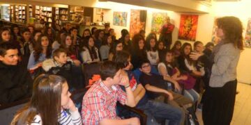 Γνωρίζοντας τη συγγραφέα Αλεξάνδρα Μητσιάλη, από την εφημερίδα του 5ου Γυμνασίου