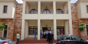 Εκδήλωση-Βιβλιοπαρουσίαση στην Κοζάνη: «Οι βάτραχοι του Αριστοφάνη στην ποντιακή διάλεκτο»