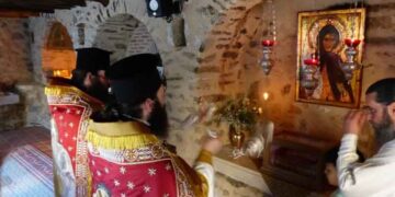 Λαμπρό συλλείτουργο στο Μοναστήρι της Αγίας Σοφίας Κλεισούρας (ΦΩΤΟ-ΒΙΝΤΕΟ)