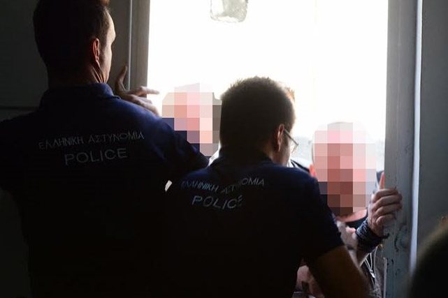 «Ντου» των «Πυρήνων» στη δίκη της Χρυσής Αυγής