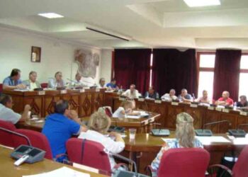 Δημοτικό Συμβούλιο Εορδαίας: Καταδικάζει με ψήφισμά του την θανάτωση ζώων