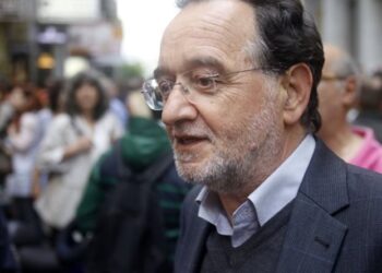 Αρση του ρωσικού εμπάργκο για τα ελληνικά αγροτικά προιόντα ζήτησε ο Λαφαζάνης