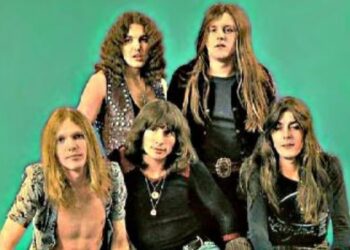 Η Μουσική Γωνιά του Μίλτου Ηλιάδη στο e-ptolemeos.gr – UFO – Alone Again Or