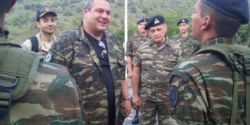 Ο ΥΕΘΑ Πάνος Καμμένος στα φυλάκια της Καστοριάς