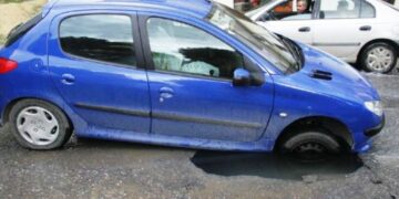 Πώς αποζημιώνεστε από κακοτεχνίες στους δρόμους;