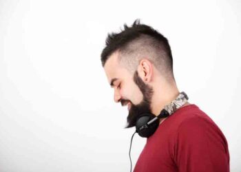 Κυκλοφόρησε η νέα παραγωγή του DJ John Val’a (Γιάννης Βαλαβάνης από την Πτολεμαΐδα)